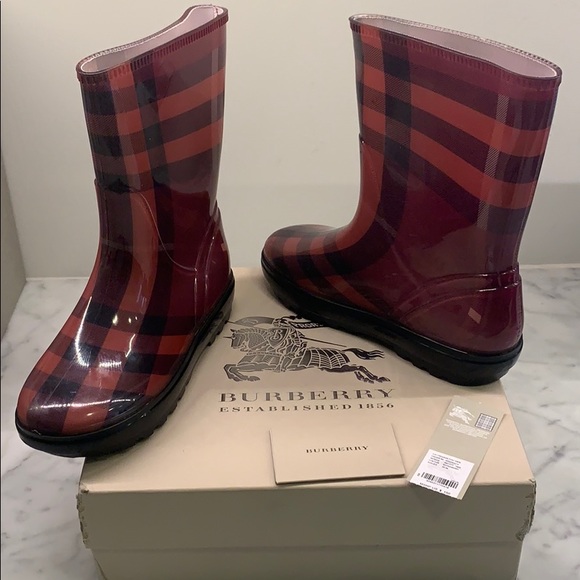 Burberry Other - Burberry Girls Rain Boots